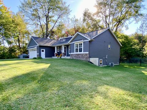 4280 20th St, Dorr, MI 49323 photo 4