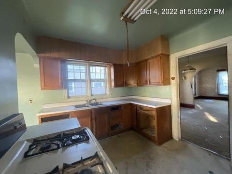 361 Carr St, Jackson, MI 49201 photo 6