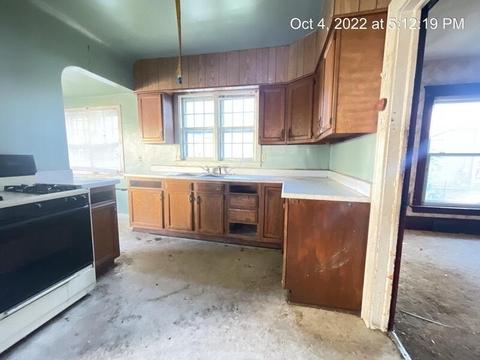 361 Carr St, Jackson, MI 49201 photo 9