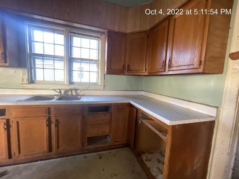 361 Carr St, Jackson, MI 49201 photo 7