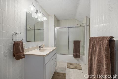 420 E Bridge St, Lyons, MI 48851 photo 25