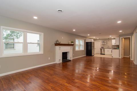 1341 Eagle St, Niles, MI 49120 photo 4