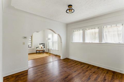 410 Bates St, Jackson, MI 49202 photo 9