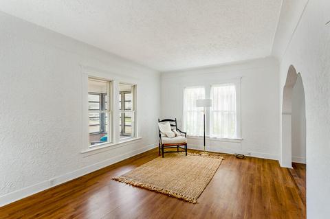 410 Bates St, Jackson, MI 49202 photo 5