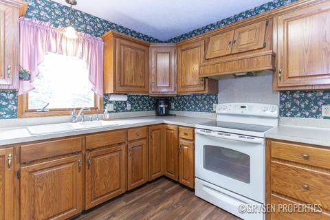 1944 Cedarbrook Dr, Jenison, MI 49428 photo 16