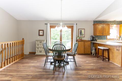 1944 Cedarbrook Dr, Jenison, MI 49428 photo 8