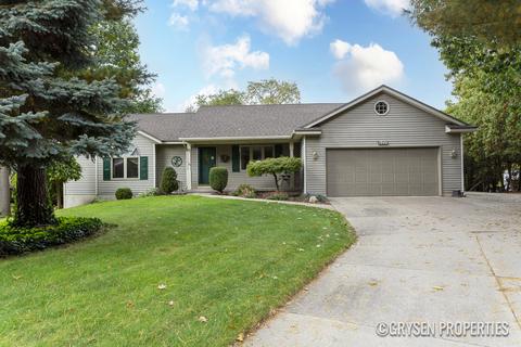 1944 Cedarbrook Dr, Jenison, MI 49428 photo 1