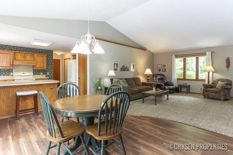 1944 Cedarbrook Dr, Jenison, MI 49428 photo 12