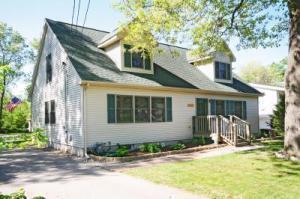 1038 Bronson Ave, Plainwell, MI 49080 photo 1