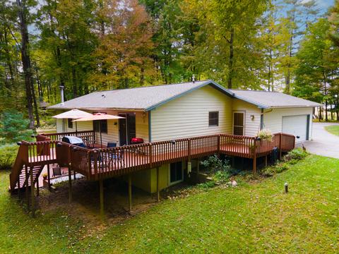 6709 E Carrigan Dr, Newaygo, MI 49337 photo 3