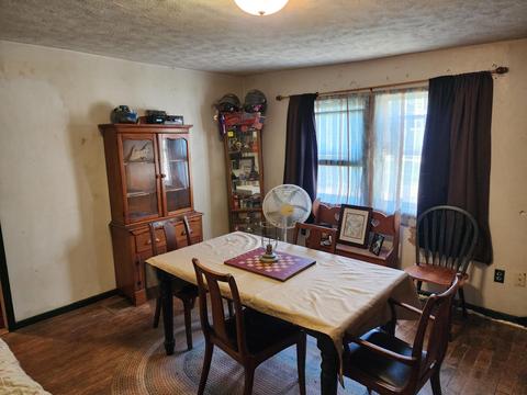 331 W Bridge St, Lyons, MI 48851 photo 5