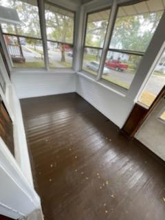 613 Center St, Jackson, MI 49202 photo 2