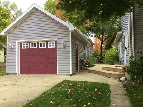 208 S Fourth St, Shepherd, MI 48883 photo 2