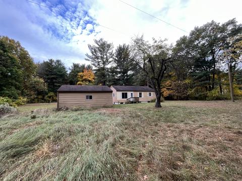 922 Roselle St, Jackson, MI 49201 photo 9