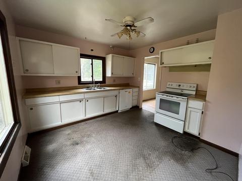 922 Roselle St, Jackson, MI 49201 photo 7