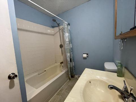 4594 Rives Junction Rd, Jackson, MI 49201 photo 8