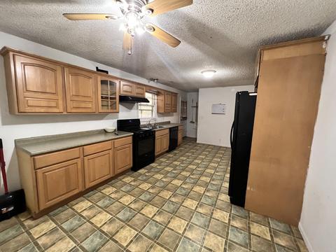 4594 Rives Junction Rd, Jackson, MI 49201 photo 3