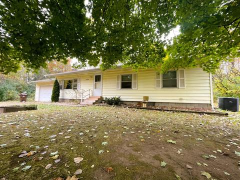 4594 Rives Junction Rd, Jackson, MI 49201 photo 1