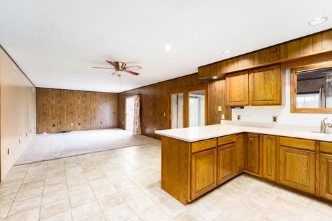 28143 94th Ave, Marcellus, MI 49067 photo 9