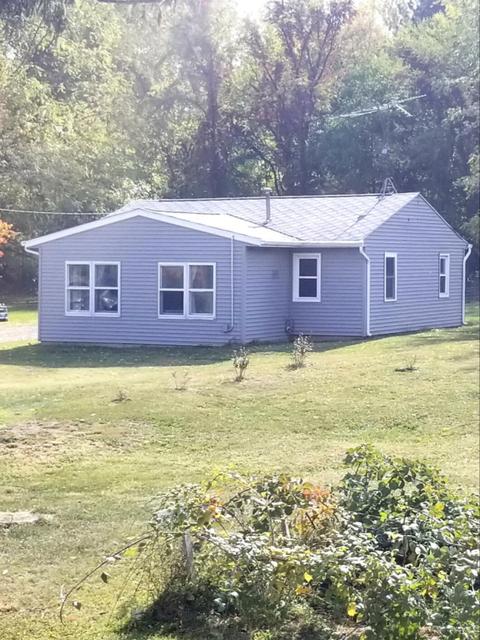 2176 E Glendora Rd, Buchanan, MI 49107 photo 1