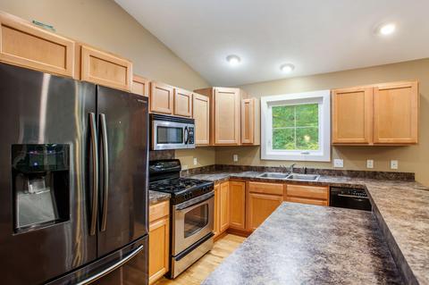 3885 Hidden Forest Dr, Dorr, MI 49323 photo 11