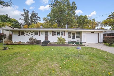 205 Mohawk St, Jackson, MI 49203 photo 2