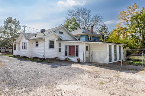 530 Saint Clair Ave, Jackson, MI 49202 photo 5