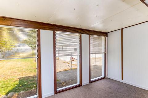 530 Saint Clair Ave, Jackson, MI 49202 photo 34