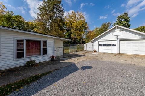 530 Saint Clair Ave, Jackson, MI 49202 photo 7
