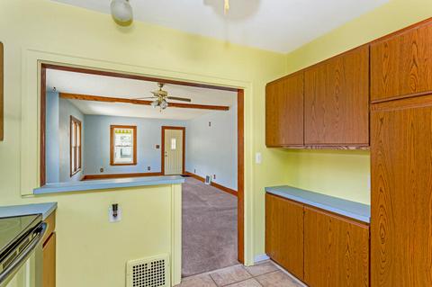 530 Saint Clair Ave, Jackson, MI 49202 photo 20