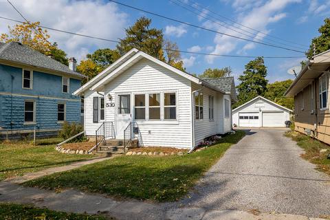 530 Saint Clair Ave, Jackson, MI 49202 photo 3