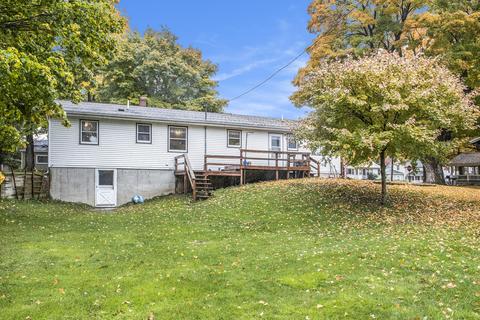 355 Cherry St, Freeport, MI 49325 photo 30
