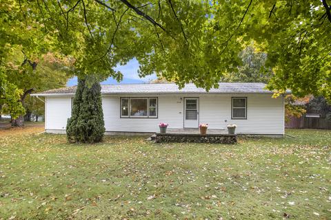 355 Cherry St, Freeport, MI 49325 photo 1