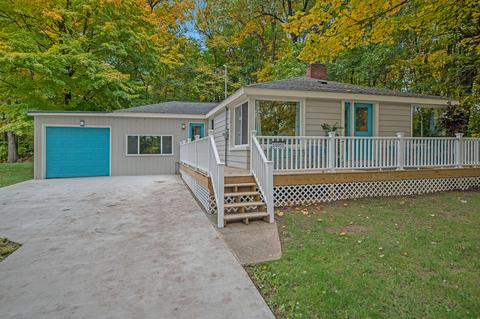 19951 M-60, Three Rivers, MI 49093 photo 4