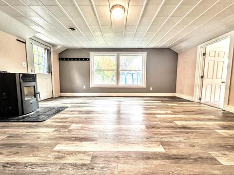 516 Division St, Big Rapids, MI 49307 photo 3