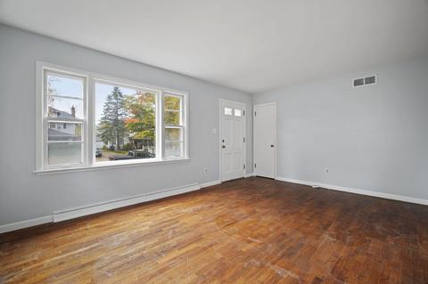 410 W Biddle St, Jackson, MI 49203 photo 8