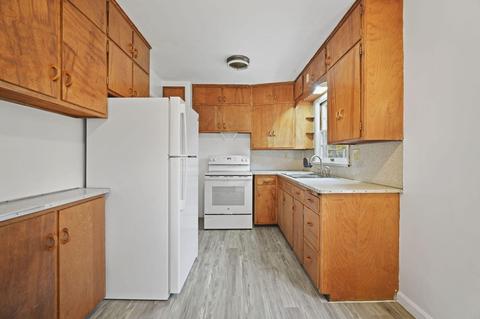 410 W Biddle St, Jackson, MI 49203 photo 18