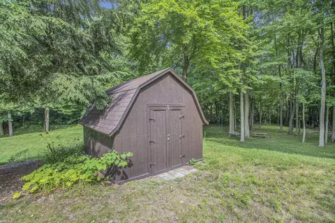 2945 Chamberlain Rd, Buchanan, MI 49107 photo 25