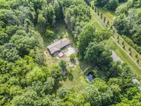 2945 Chamberlain Rd, Buchanan, MI 49107 photo 6
