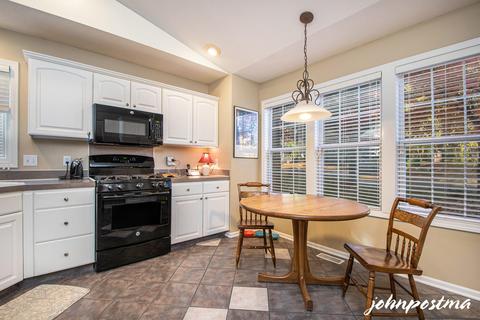 644 Abbey Mill Dr SE, Ada, MI 49301 photo 7