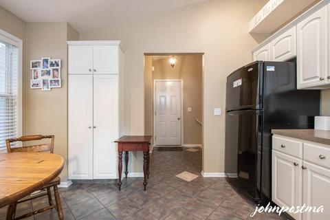644 Abbey Mill Dr SE, Ada, MI 49301 photo 5