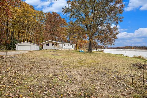 19150 B Dr N, Marshall, MI 49068 photo 1