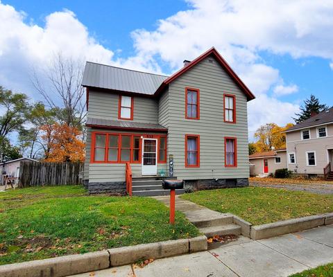 532 Howard St, Belding, MI 48809 photo 1