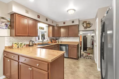1042 Lowe Dr, Marshall, MI 49068 photo 10