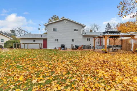 1042 Lowe Dr, Marshall, MI 49068 photo 35