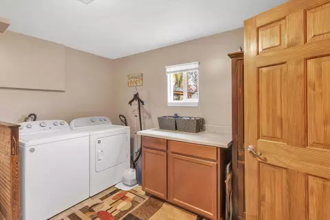 1042 Lowe Dr, Marshall, MI 49068 photo 15