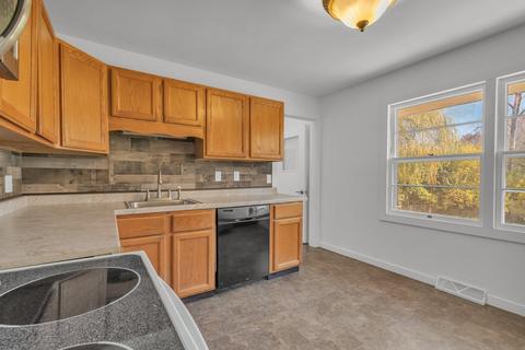 5071 Draper Rd, Jackson, MI 49201 photo 14