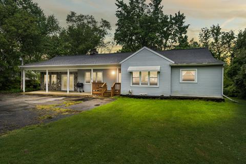 6909 Spring Arbor Rd, Spring Arbor, MI 49283 photo 1