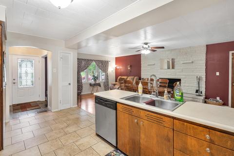 6909 Spring Arbor Rd, Spring Arbor, MI 49283 photo 4