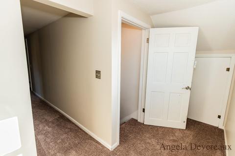 189 Pineview Dr, Alma, MI 48801 photo 24